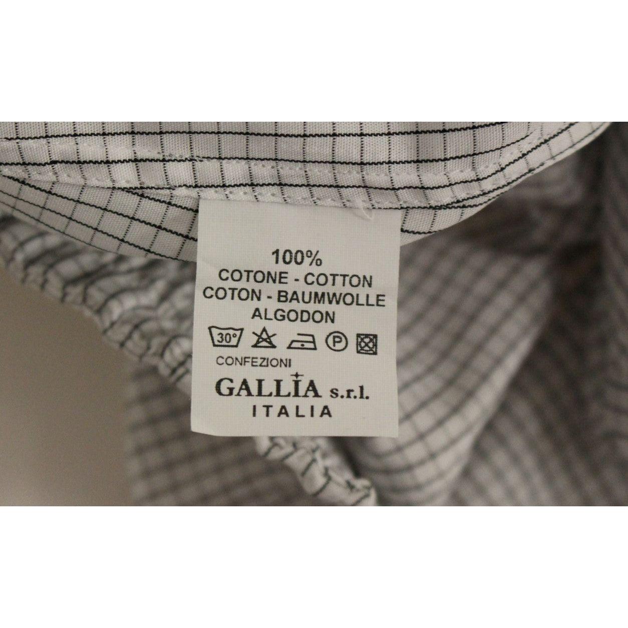 Andrea Incontri White Checkered Stretch Cotton Shorts Andrea Incontri