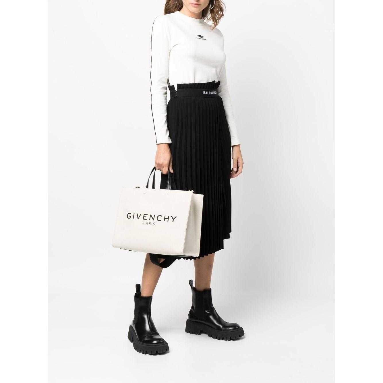 Givenchy G-Tote Medium Canvas best_seller,LDin,Spring - Summer 2024,Women,Women > Bags,Women > Bags > Shopper,Yes Eu Givenchy BB50N2B1DRGTOTE255