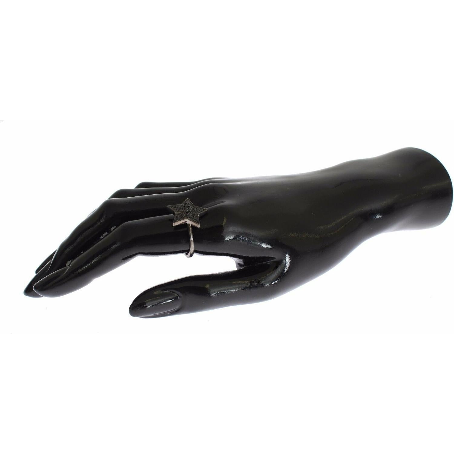 精致纯银 CZ 水晶戒指