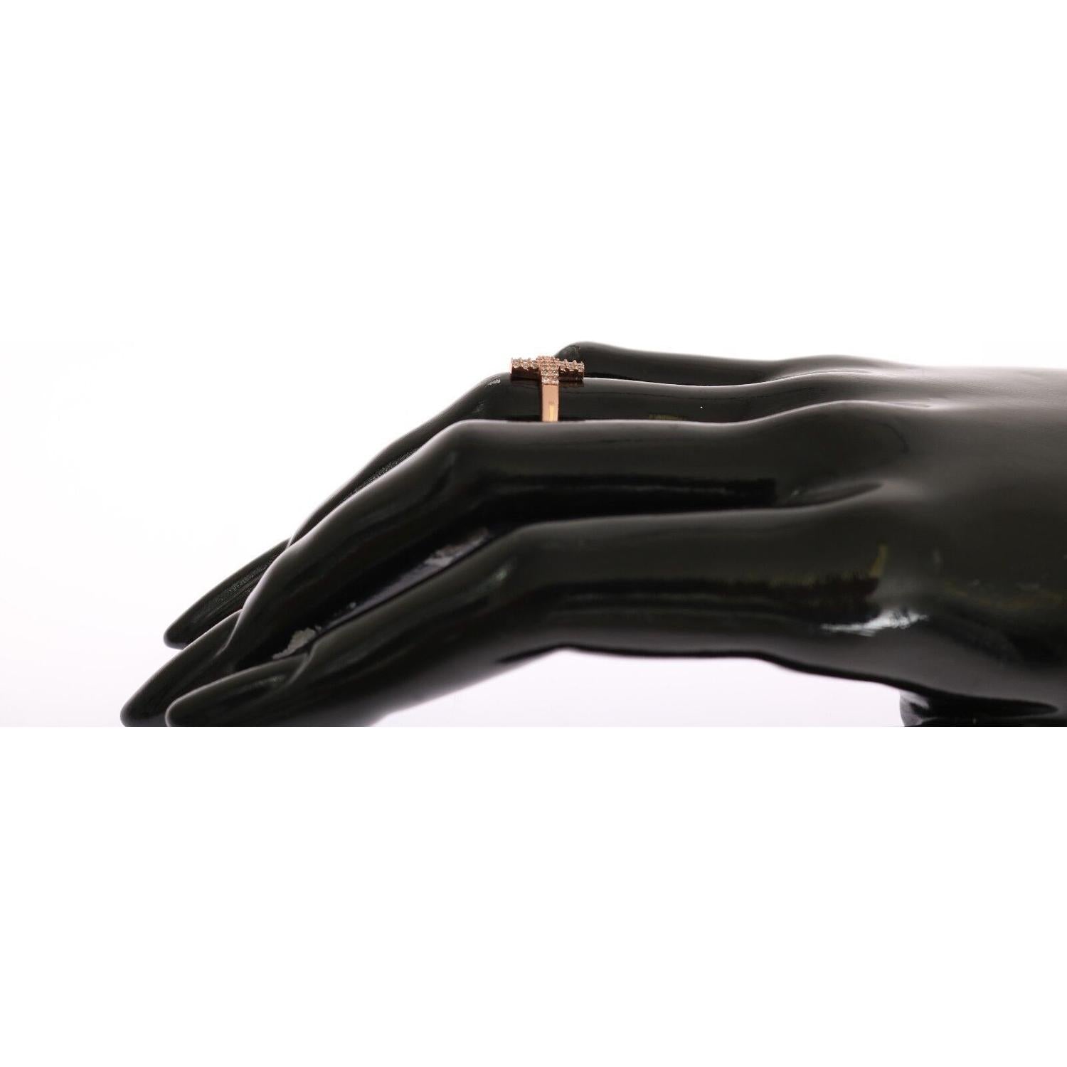 优雅粉红水晶镶嵌银戒指