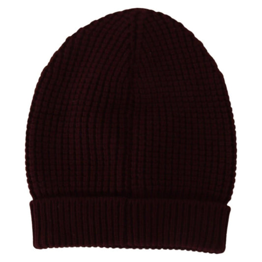 Elegant Cashmere Knit Beanie in Dark Red