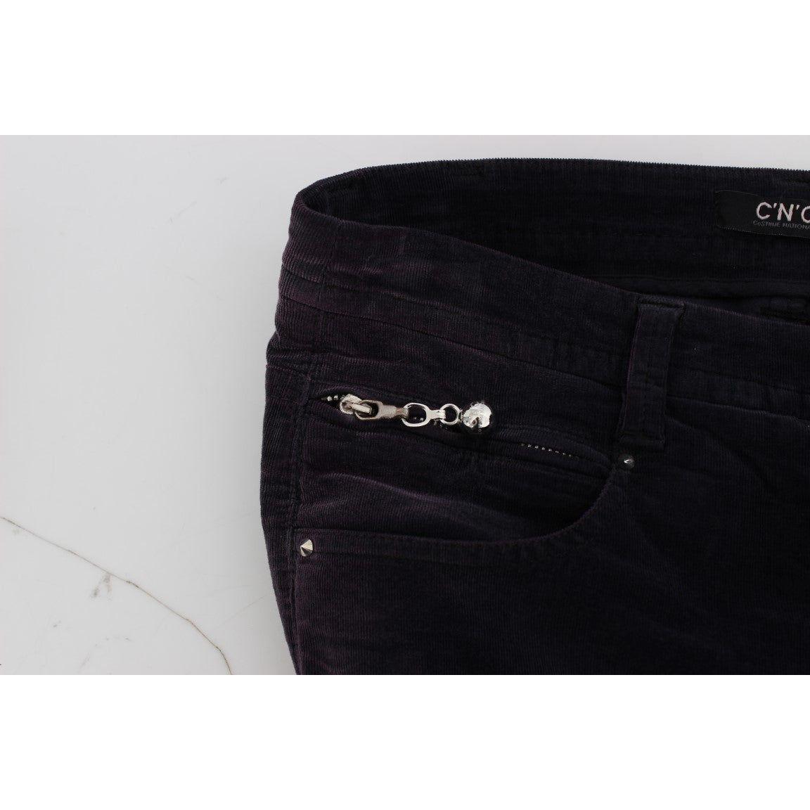 优雅的紫色短款灯芯绒