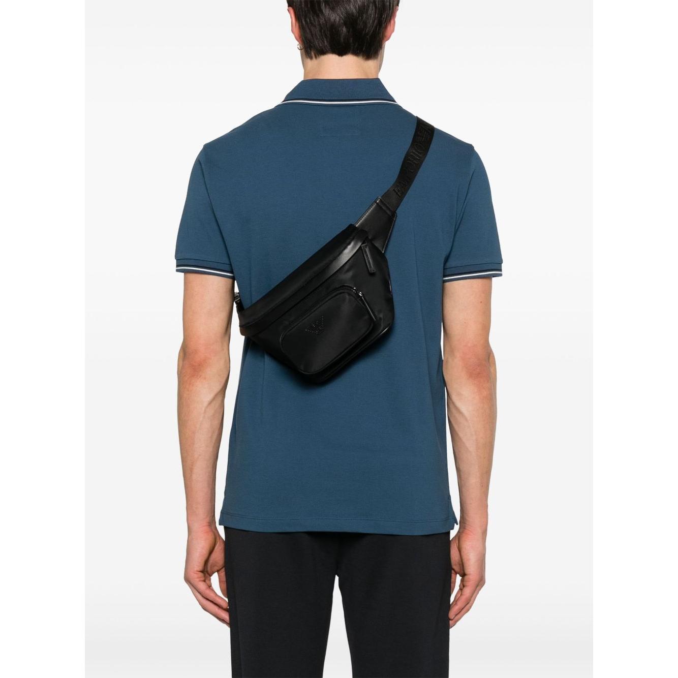Front view with bag zipped and handles upright.