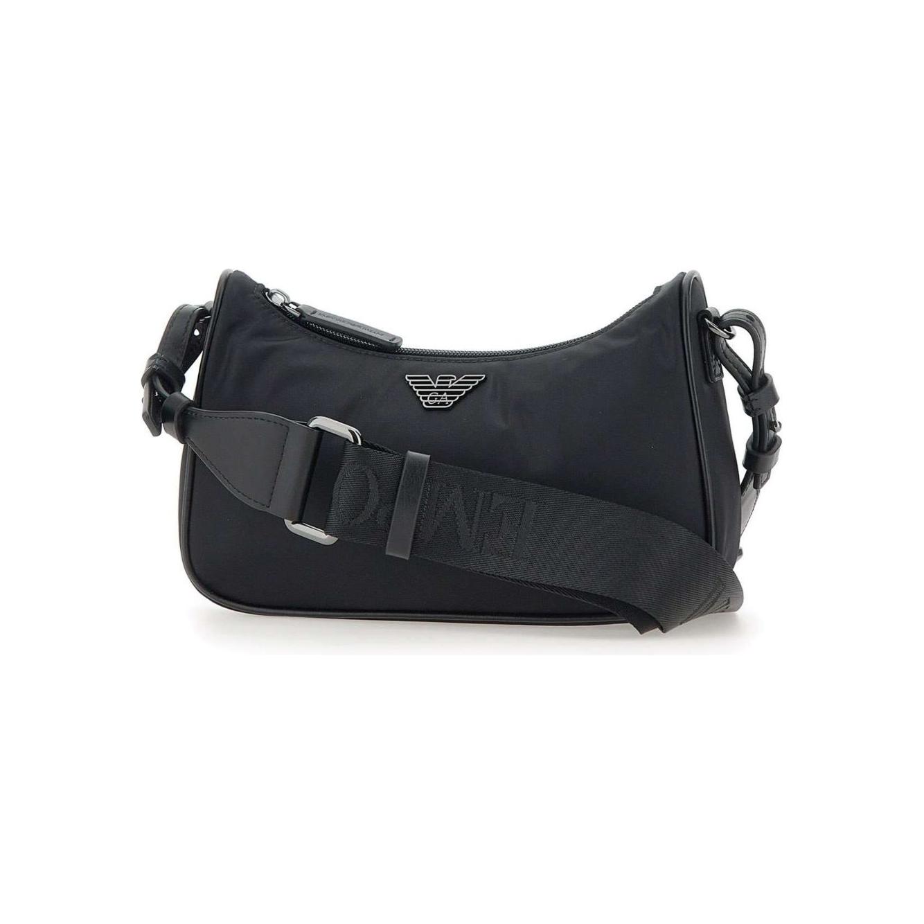 Front view with bag zipped and handles upright.