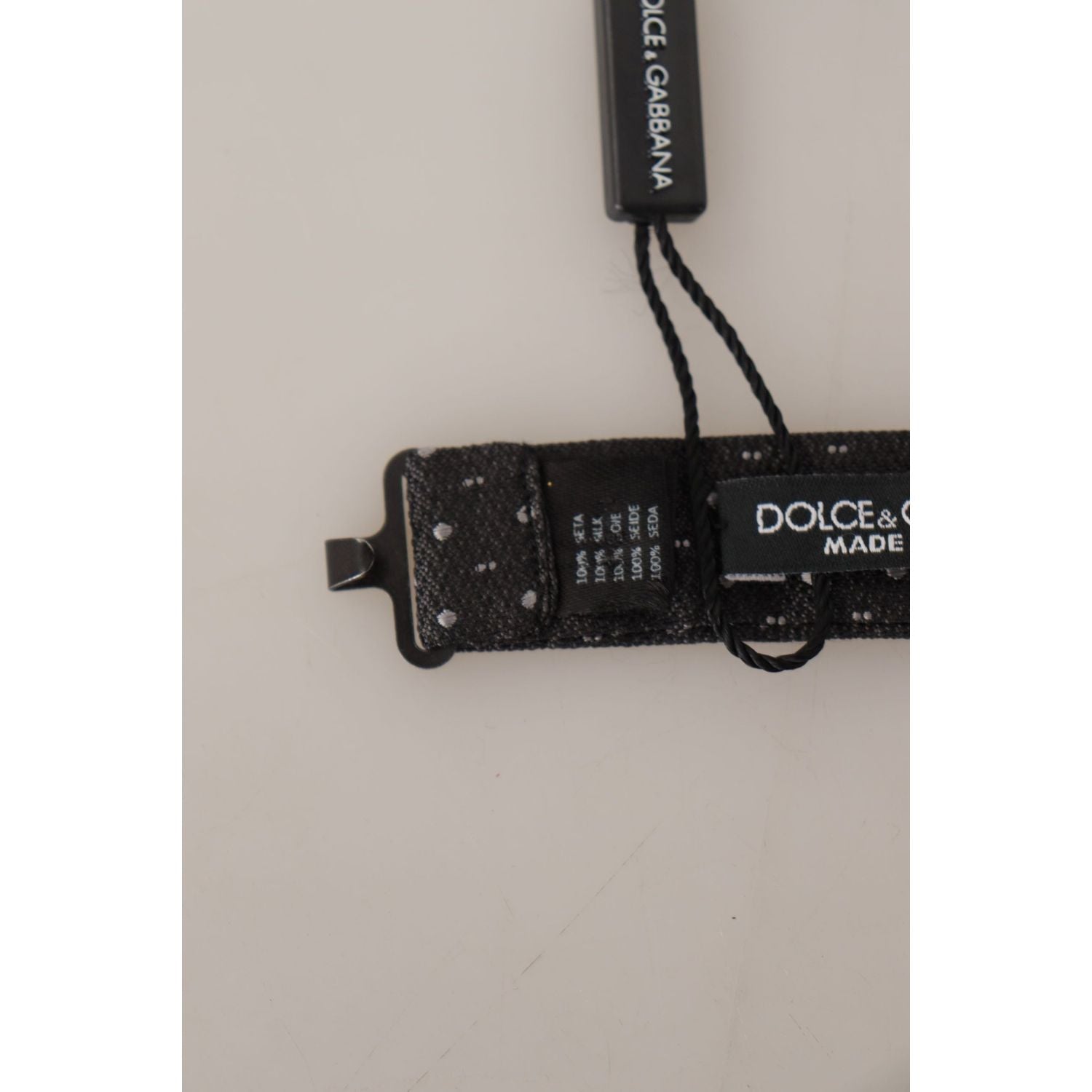 优雅圆点丝绸领结