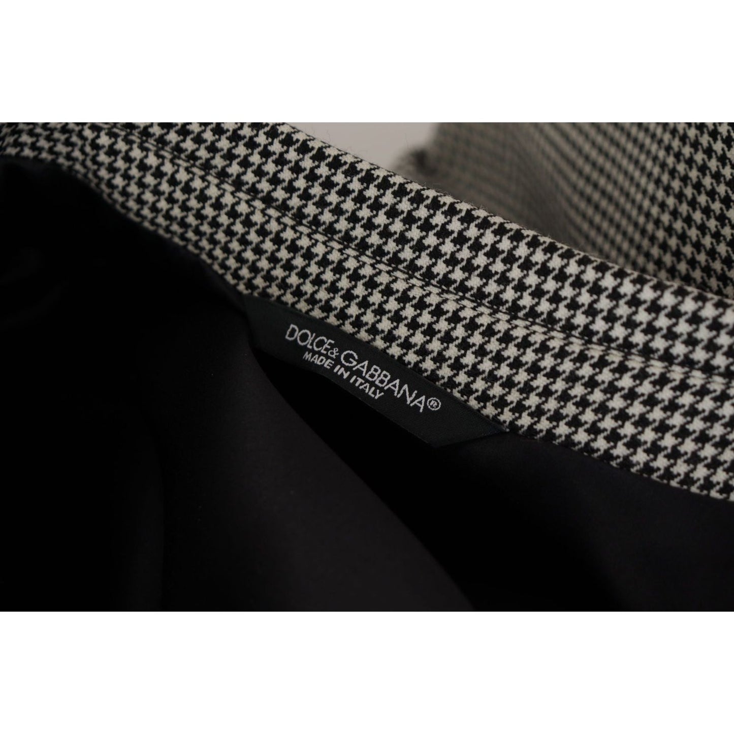 Dolce & Gabbana Gray Checkered Single Breasted Jacket Blazer 1728,67345645728,Blazers - Men - Clothing,Blazers - Suits & Blazers - Clothing,Clothing,Dolce & Gabbana,Gray,IT48 | M,Material: 100% Virgin Wool,Men,Men - Clothing,New with tags,Suits & Blazers