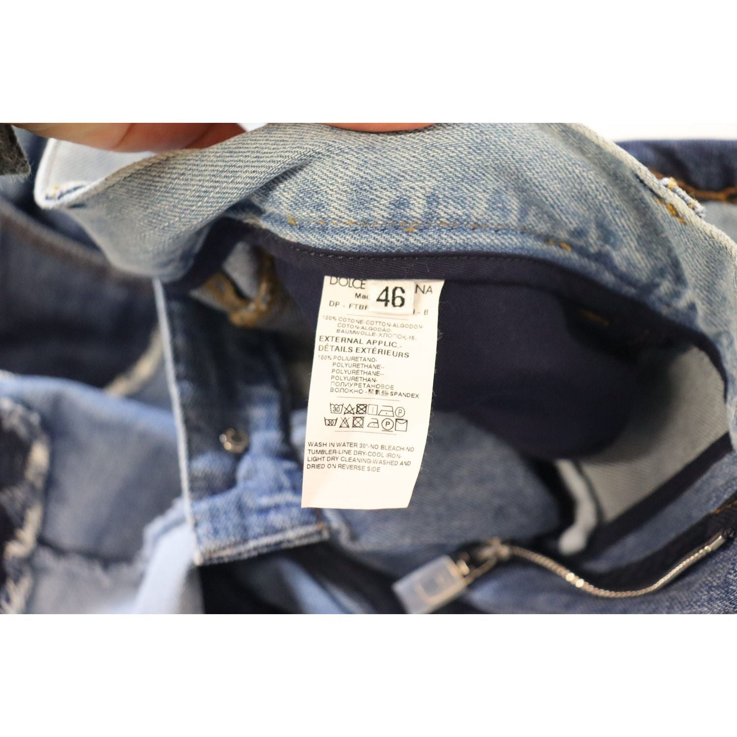 高腰紧身牛仔裤