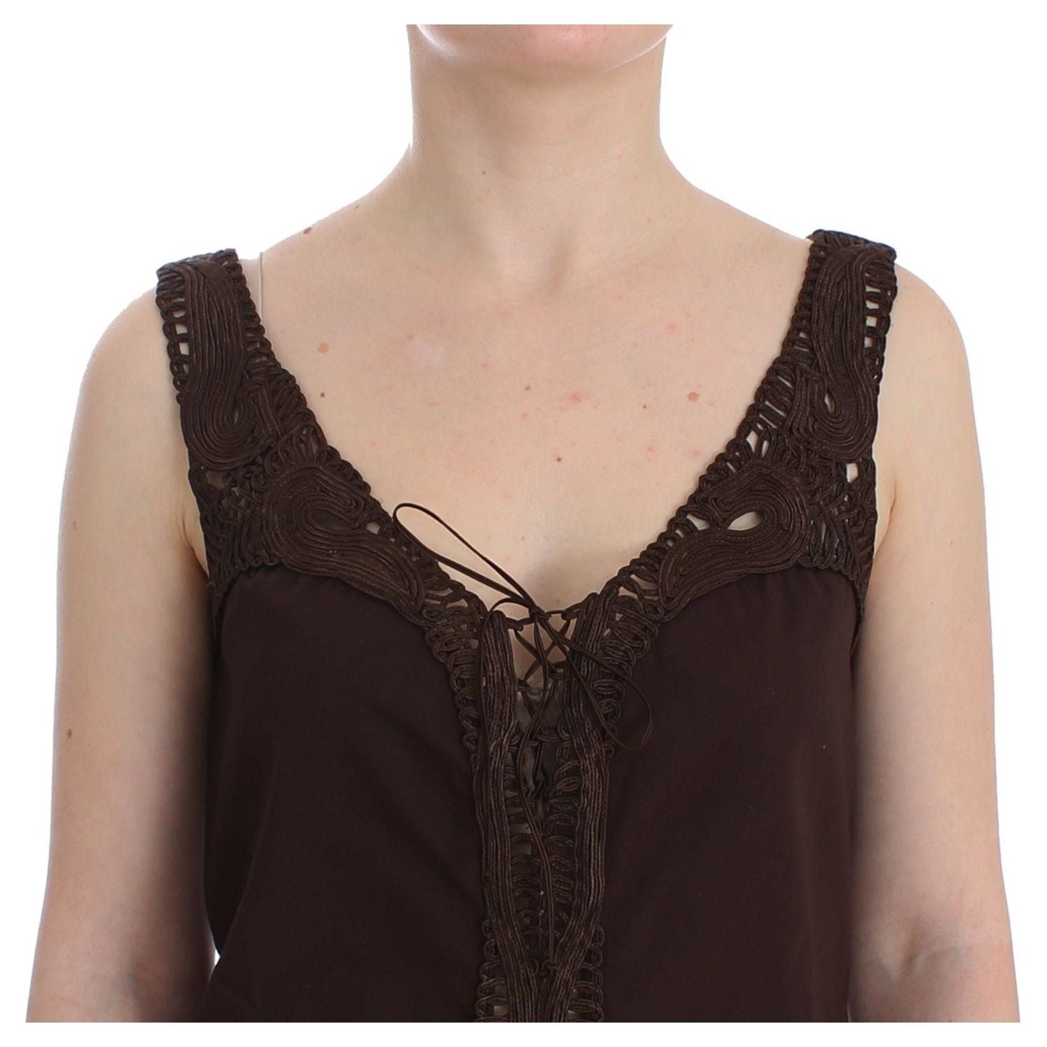 别致的棕色束腰棉质连衣裙上衣