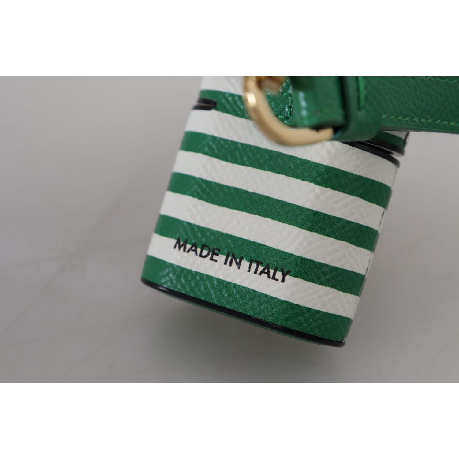 优雅皮革 Airpods 保护套 - 郁郁葱葱的绿色