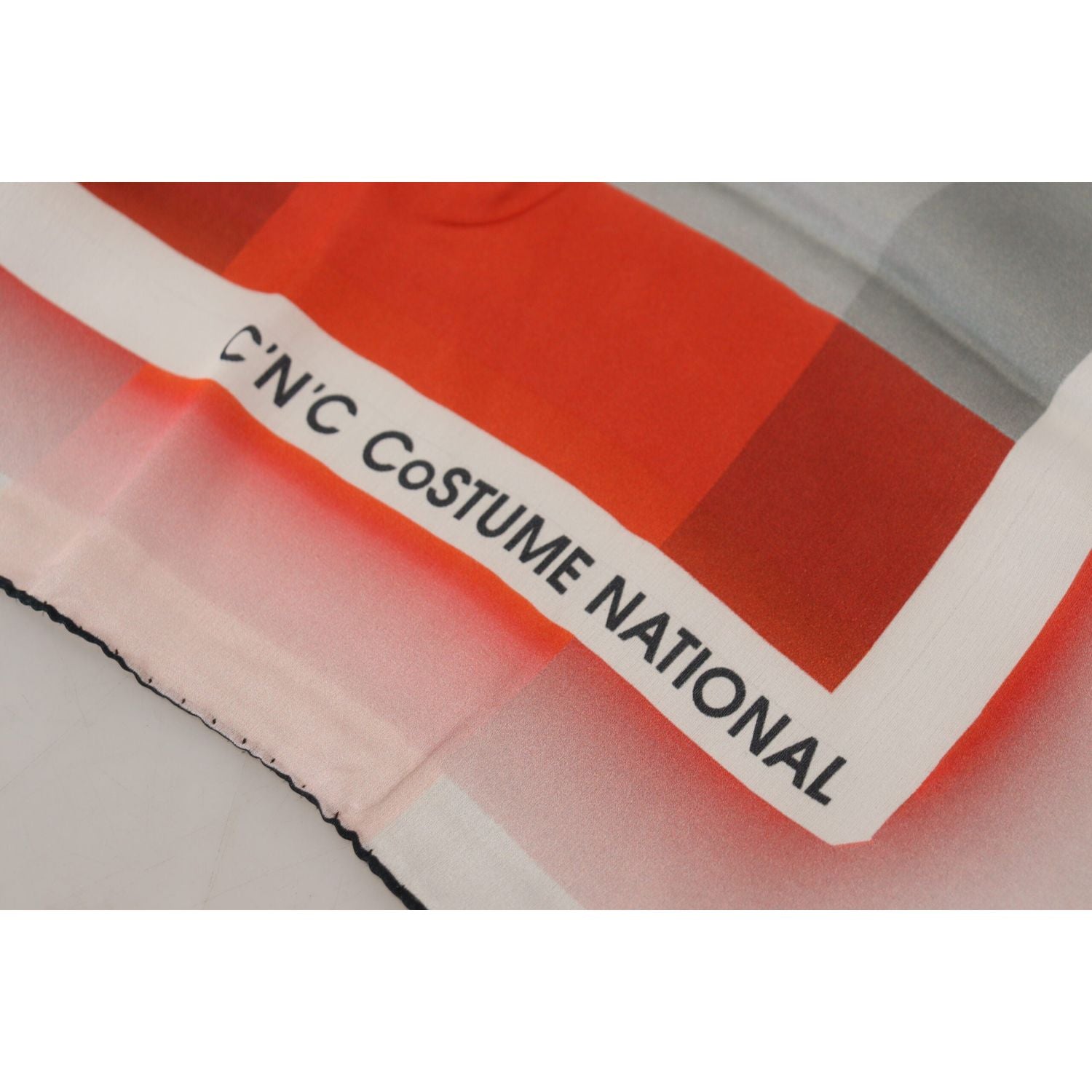 优雅格纹真丝围巾