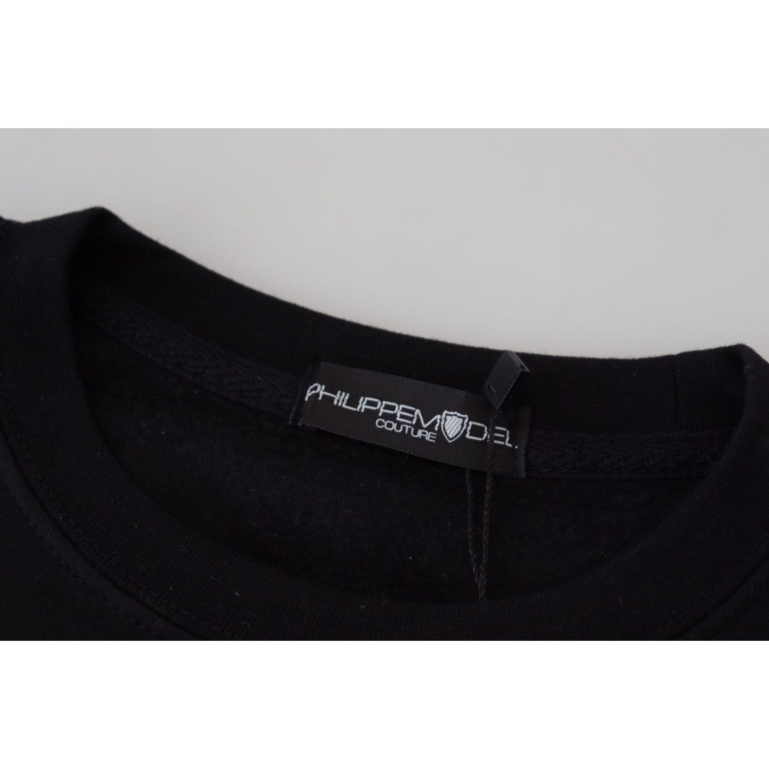 时尚黑色印花棉质毛衣