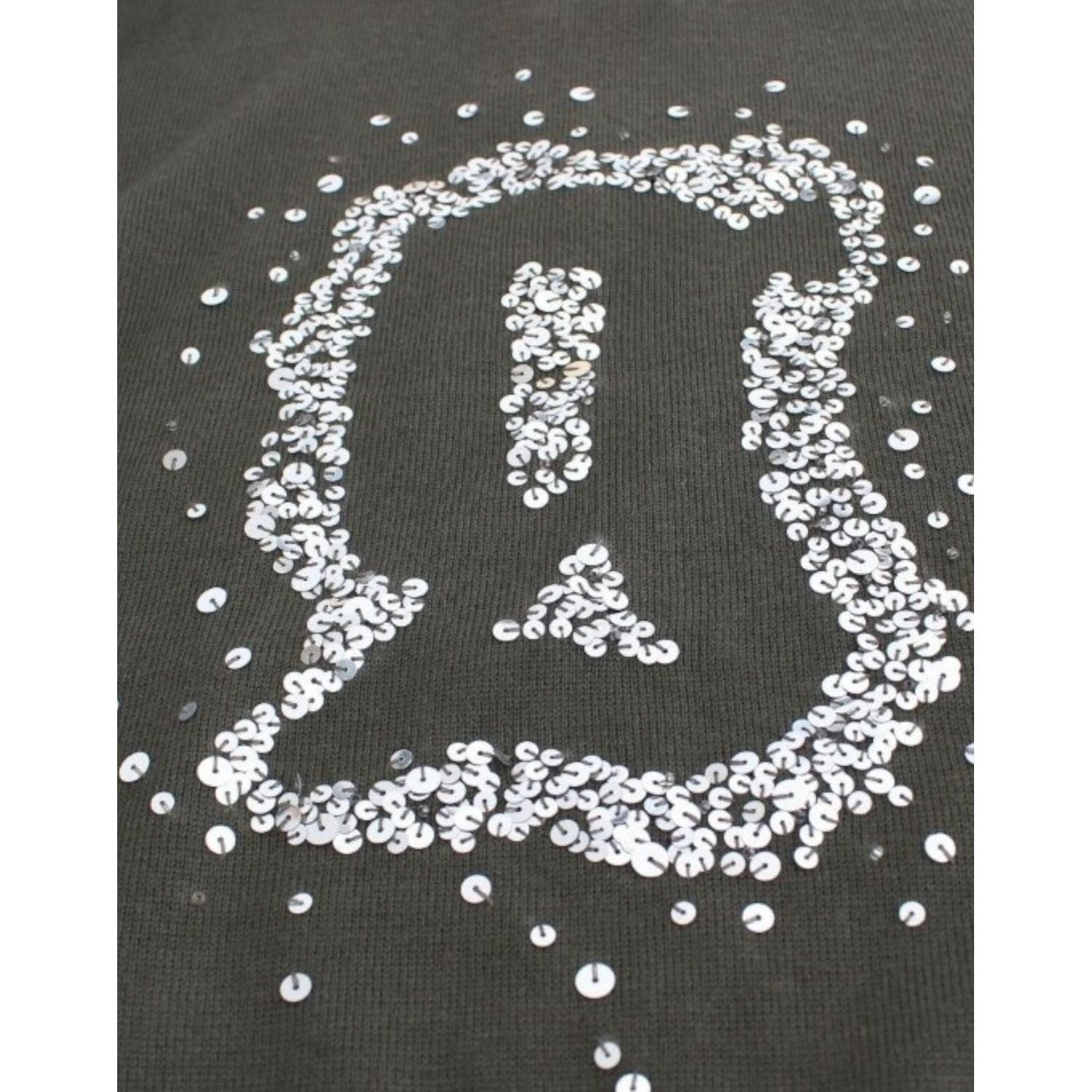 别致的绿色高领纯羊毛毛衣