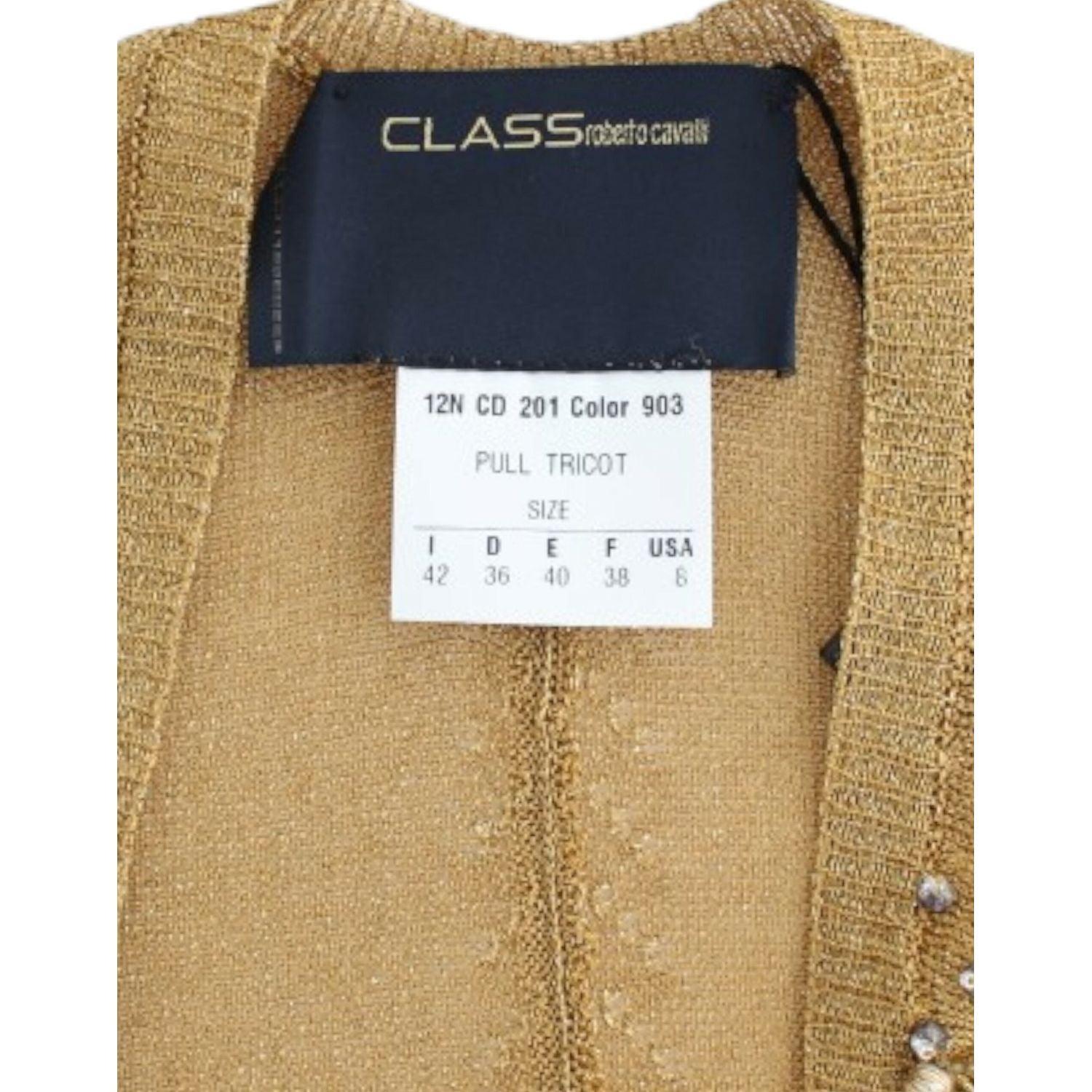 缀饰金色闪光披肩