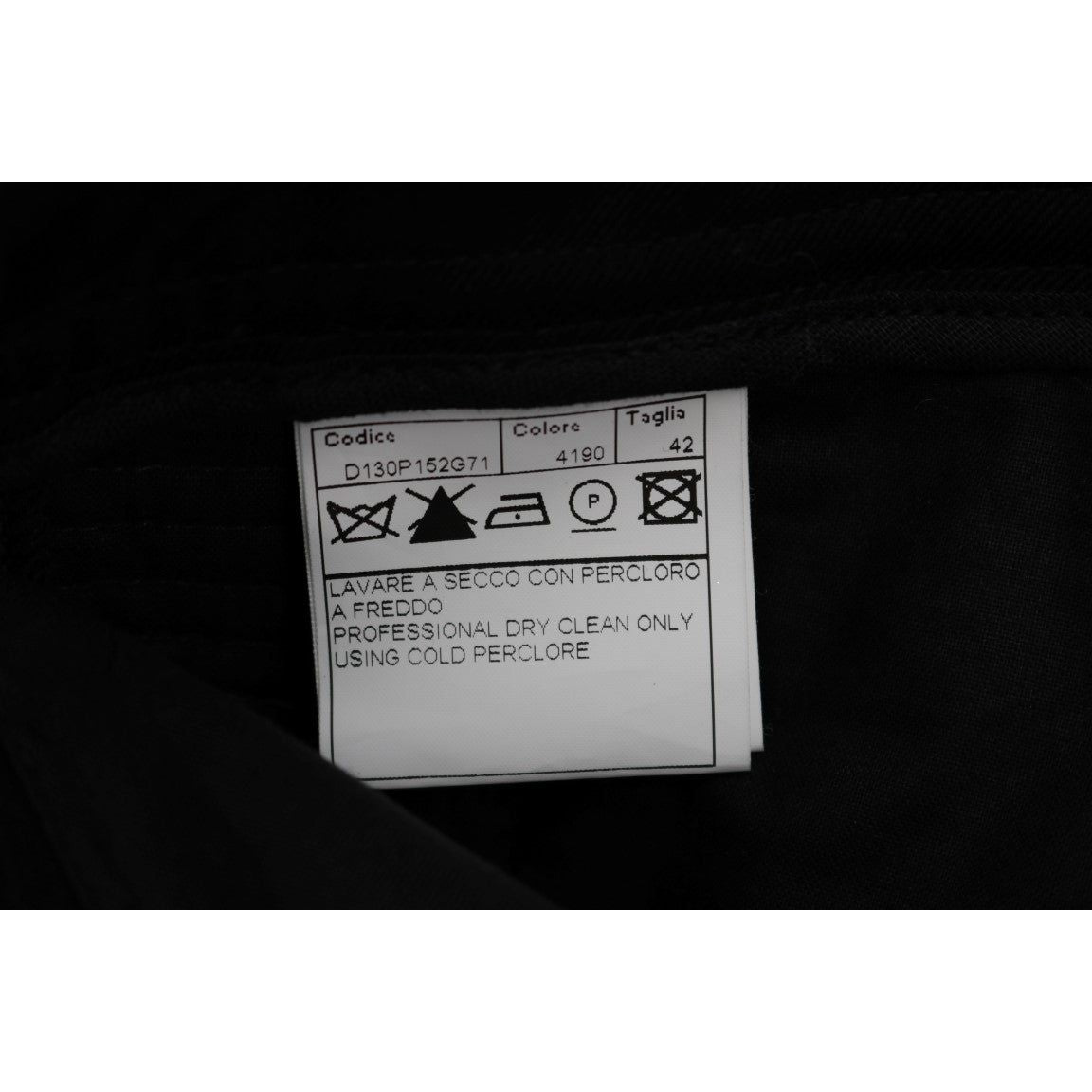 时尚黑色修身长裤