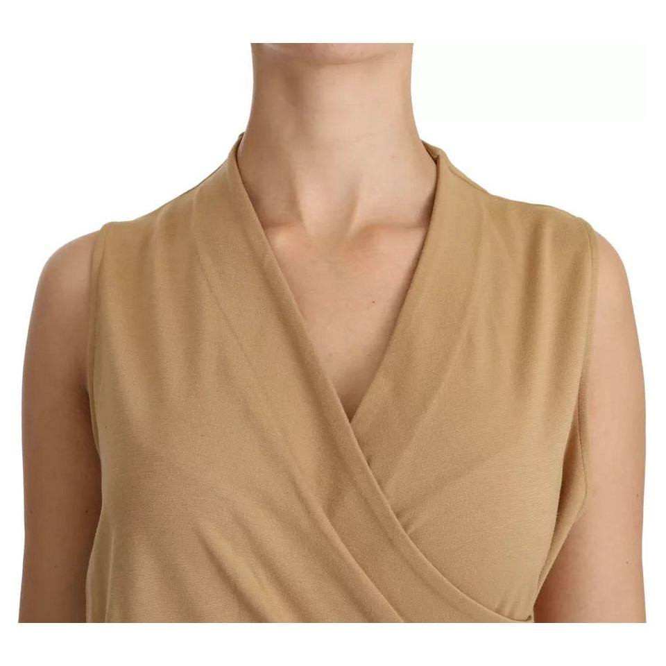 فستان رالف لورين بني من الفيسكوز بفتحة رقبة على شكل حرف V وطول الركبة