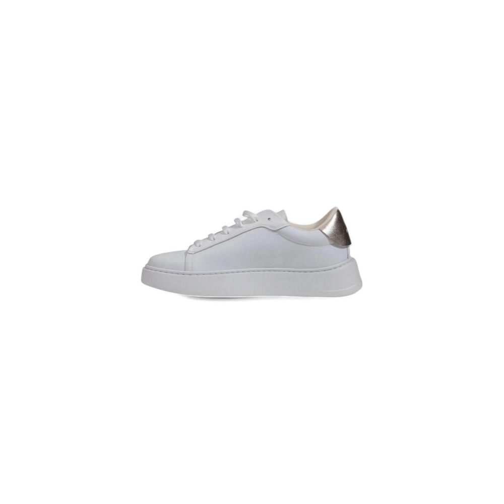 Furla White Polyethylene Low Top Sneakers 1728,71956299936,EU36/US6,EU37/US7,Furla,Low Tops - Sneakers - Shoes,New with tags,Shoes,Sneakers - Shoes,Sneakers - Women - Shoes,White,Women,Women - Shoes