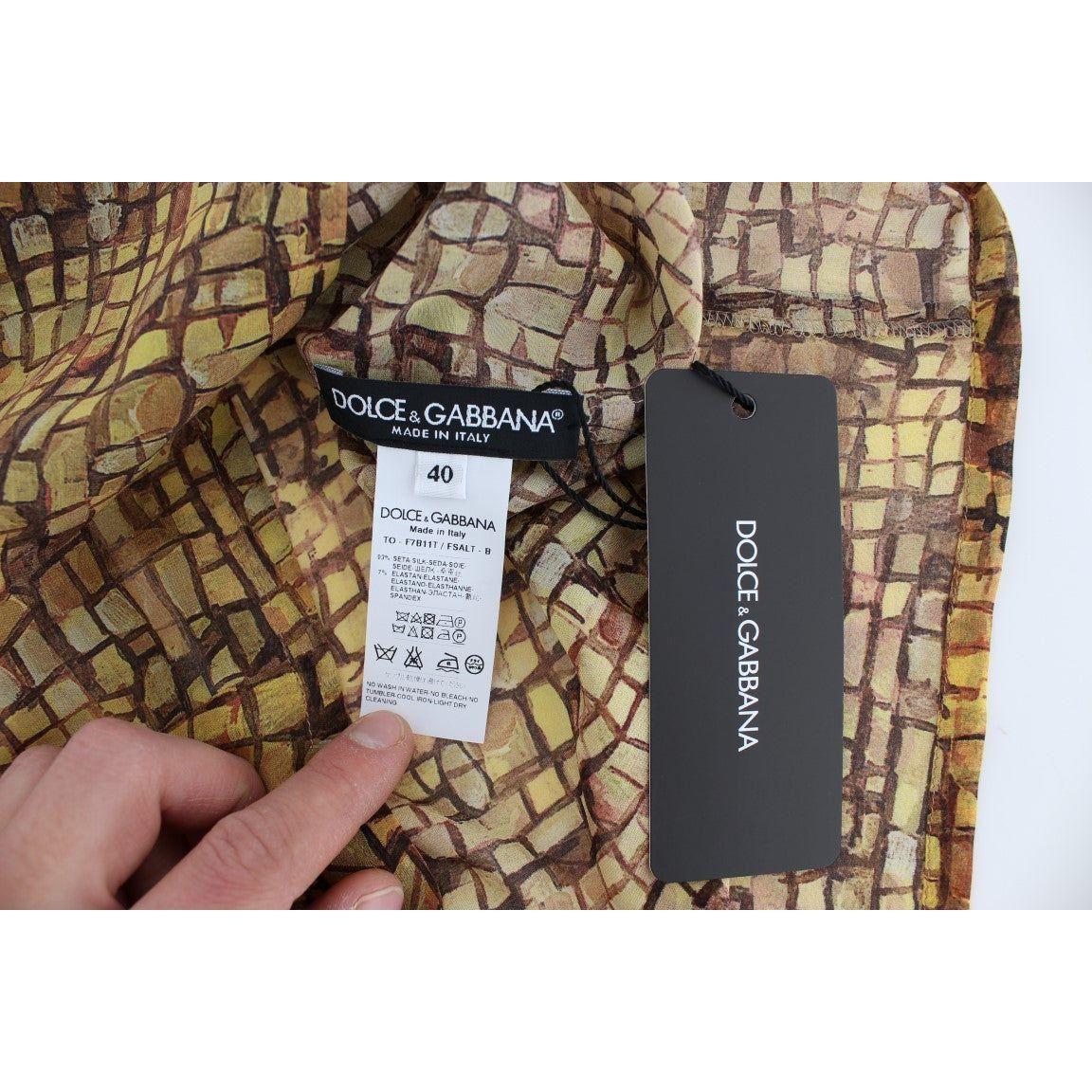 بلوزة من الحرير بطبعة فسيفساء صقلية من دولتشي آند غابانا