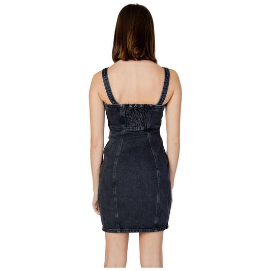 Tommy Hilfiger JeansTommy Hilfiger Jeans Black Recycled Cotton Dress1728,71956299936,Black,Dresses - Women - Clothing,IT38|XS,IT44|L,New with tags,Tommy Hilfiger Jeans,Women