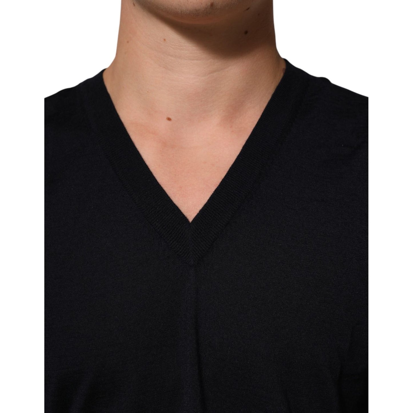 Dolce & Gabbana Black Cashmere Knit V-Neck Pullover Sweater Dolce & Gabbana